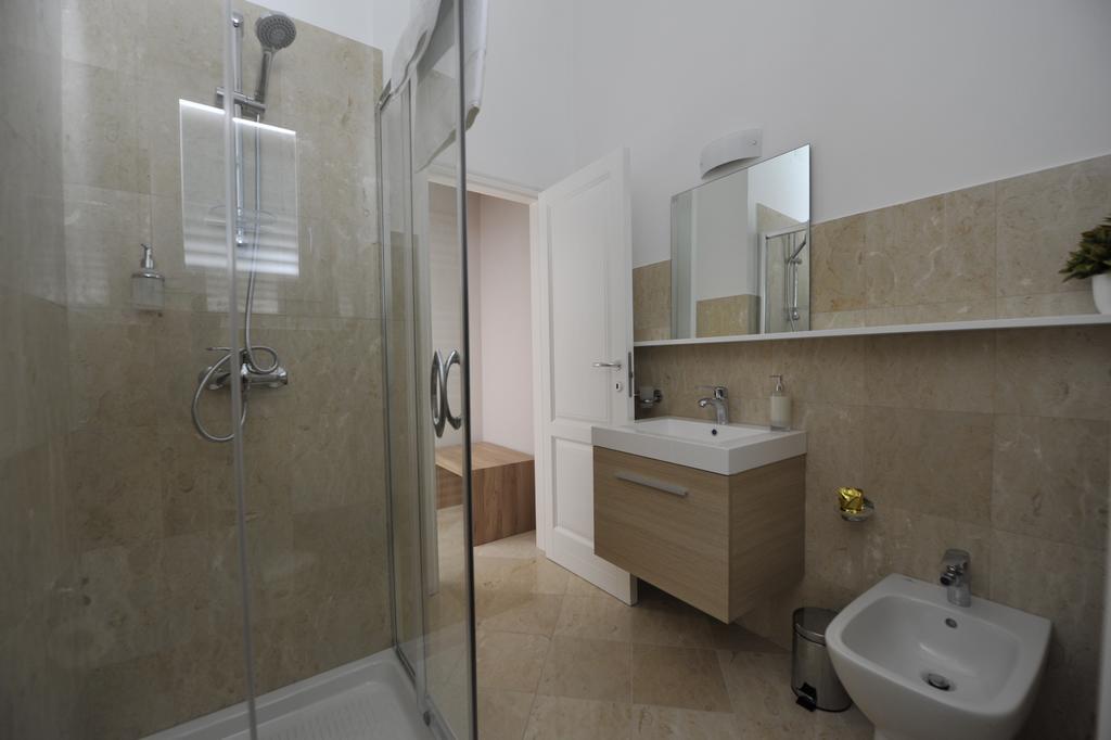Palazzo Massari Hotel Lecce Luaran gambar
