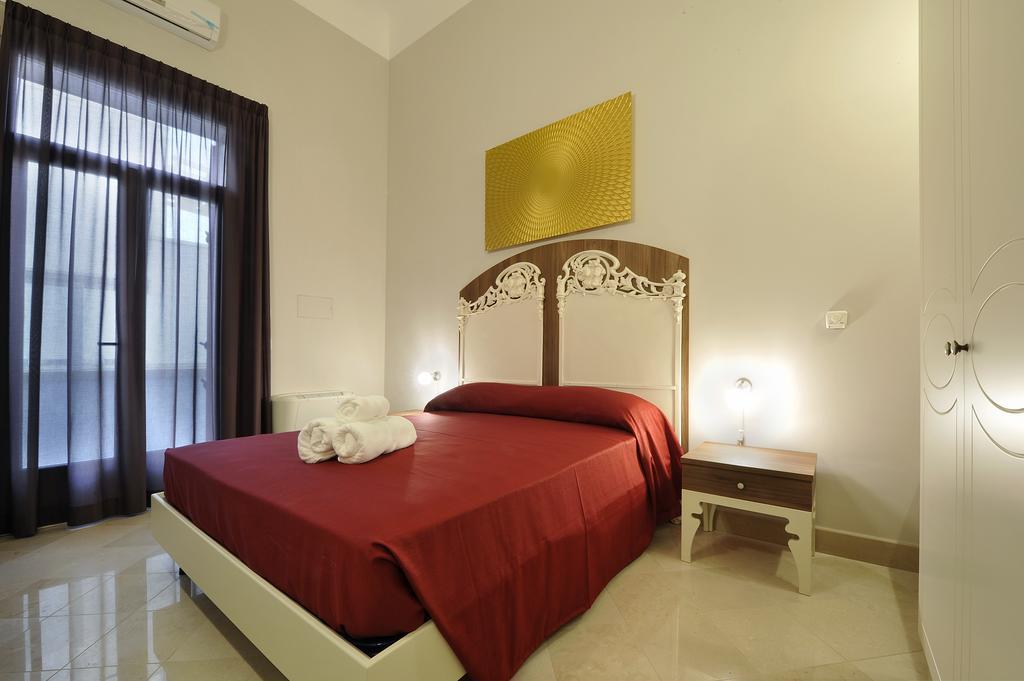Palazzo Massari Hotel Lecce Luaran gambar