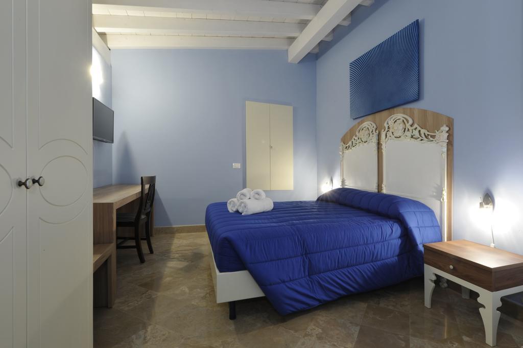 Palazzo Massari Hotel Lecce Luaran gambar