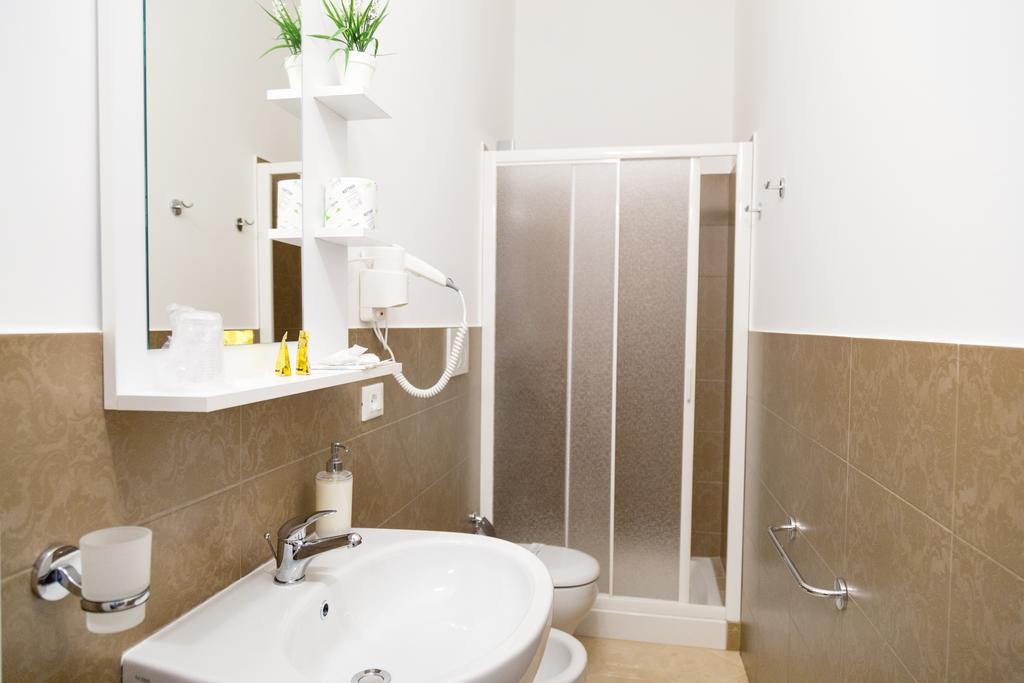 Palazzo Massari Hotel Lecce Luaran gambar